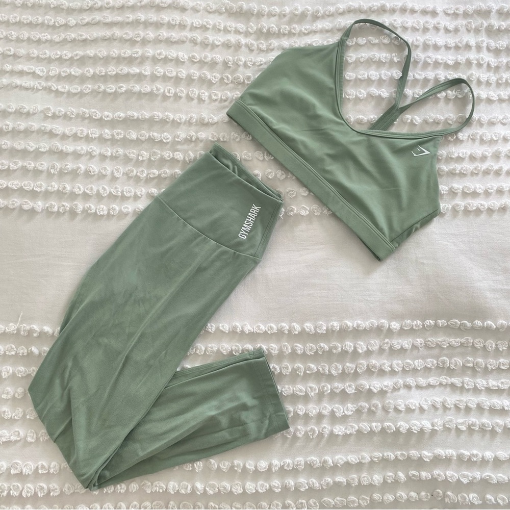 Gymshark Training Set Size Small, Sage